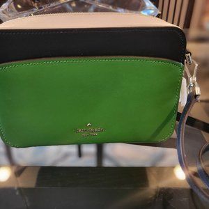 NWT Kate Spade Lauryn Colorblock Camera Bag Green, Navy and White